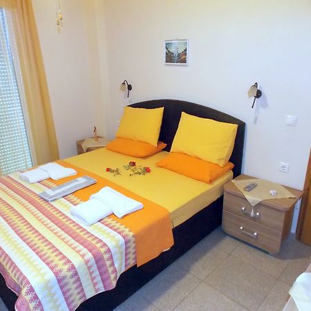 Nikos Apartments Sithonia Exterior photo